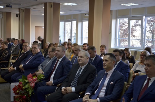 Uczestnicy konferencji z okazji jubileuszu 25-lecia CPS "Dialog" w dniu 11 grudnia 2019 r.  pt. Dialog społeczny w zwierciadle czasu