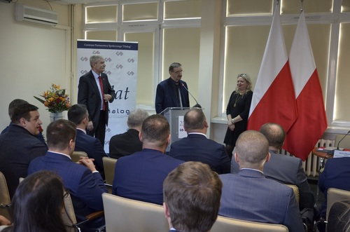 Janusz Gołąb Sekretarz Prezydium RDS oraz Bogdan Grzybowski z OPZZ