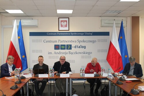 fot. CPS "Dialog"